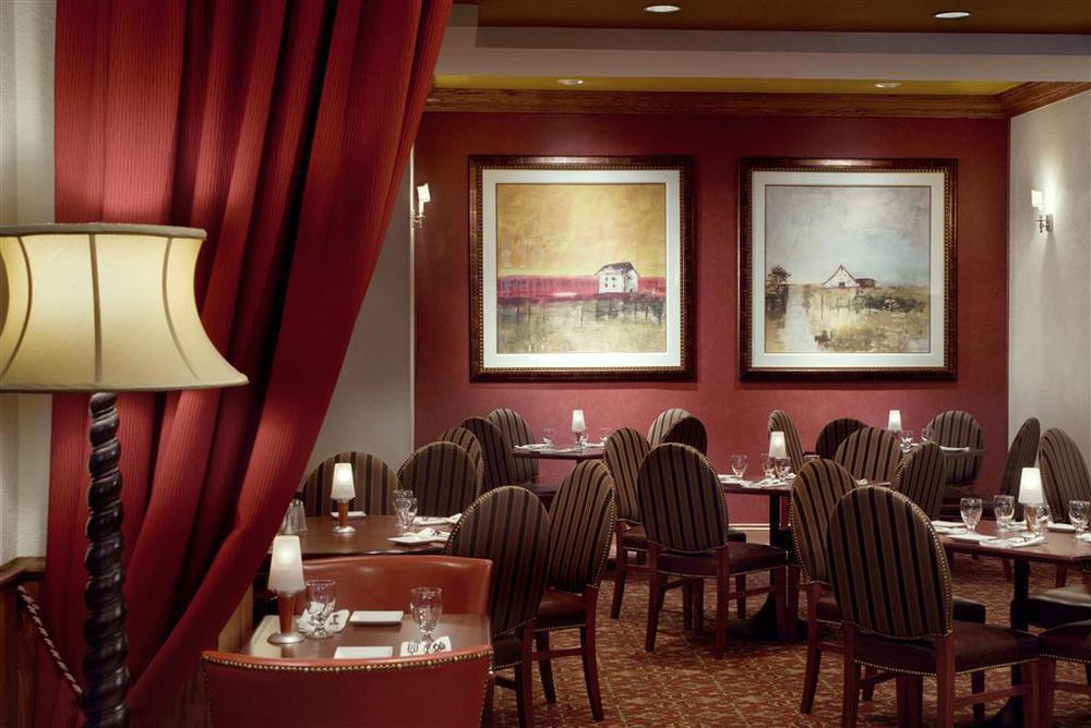 Sheraton Detroit Novi Restaurace fotografie